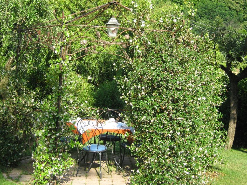 Hostal L'Arcadia Pietrasanta Exterior foto